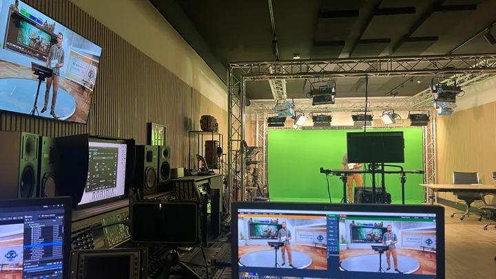 Virtuelle Produktion im Robidia-Studio — Slider + Unreal Engine für die Bundesregierung